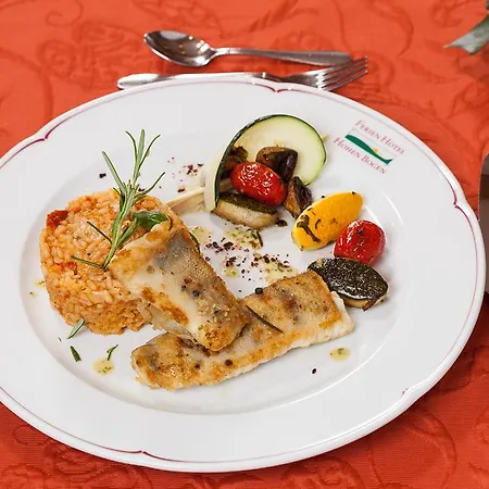 فندق Genusshotel Hohenbogen