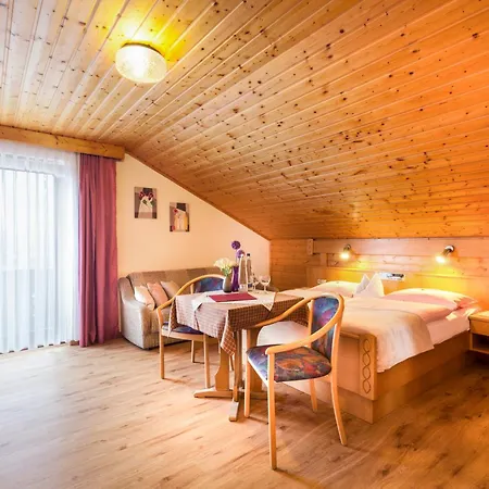 Hotel Appartementhaus Anita 3*