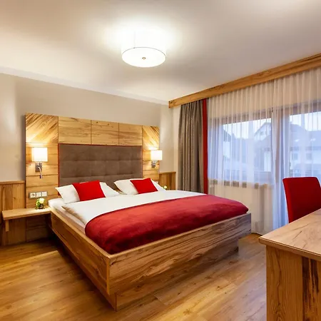 Genusshotel Hohenbogen Garni Hotel 3*