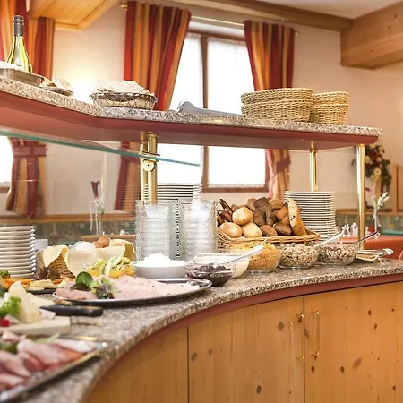 فندق Genusshotel Hohenbogen 3*