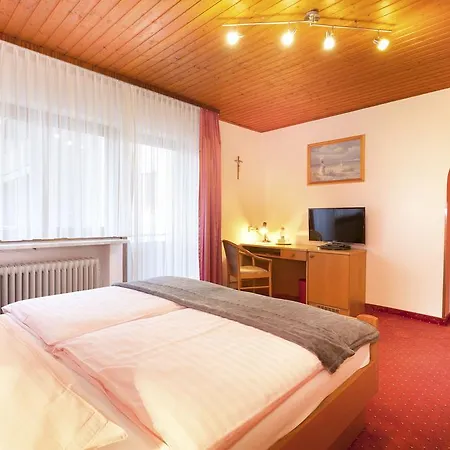 Genusshotel Hohenbogen فندق نيوكيرتشن بيم هيليغين بلوت