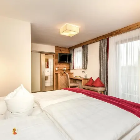 Genusshotel Hohenbogen 3*